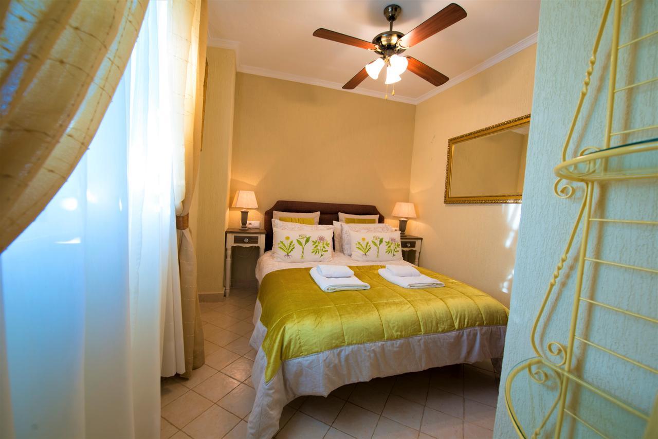 La Vista De Medina Studios & Apartments מראה חיצוני תמונה